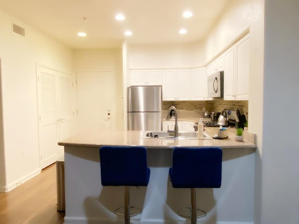 Luxury Avenue Apartment San Diego Exterior foto